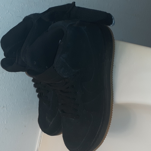 Air Force Ones - Picture 2 of 5